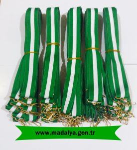beyaz-yeşil-madalya-kurdelesi